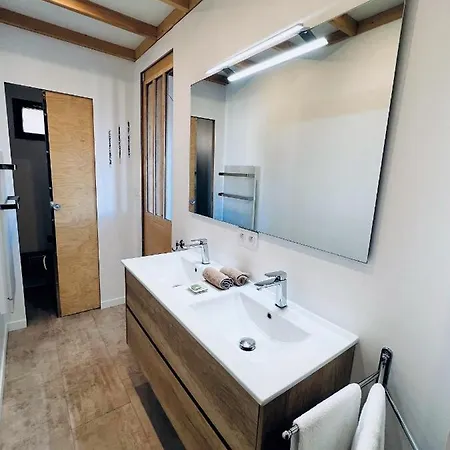 Antoinette בית הארחה