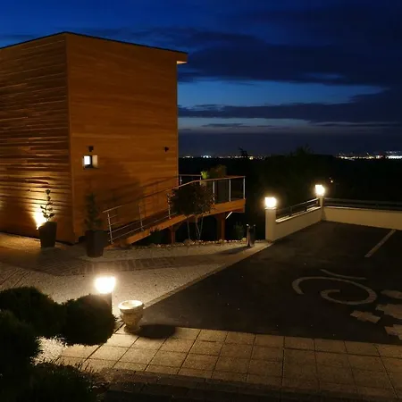 Antoinette 4* Chigny-les-Roses